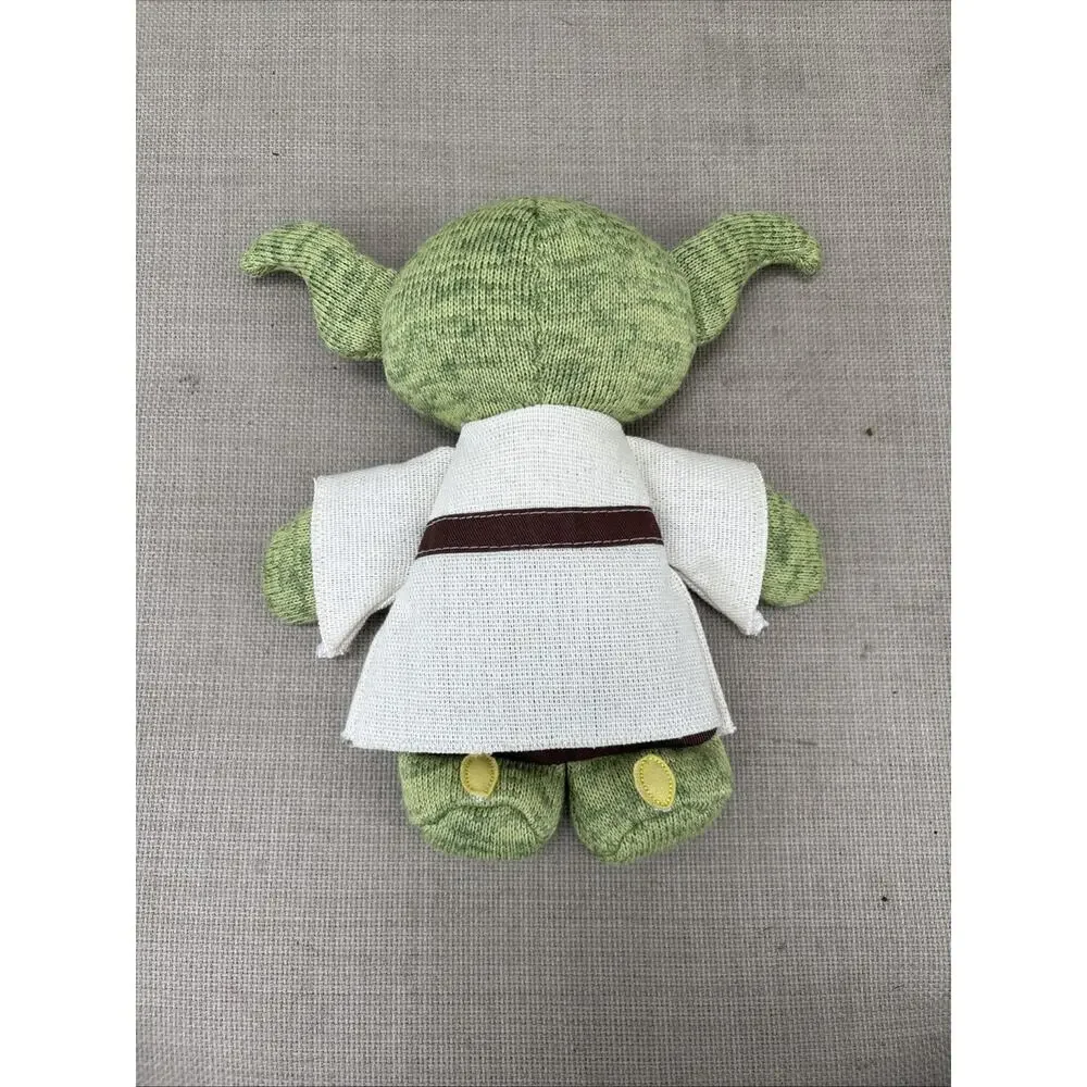 Disney Parks Star Wars Yoda doll 8.5